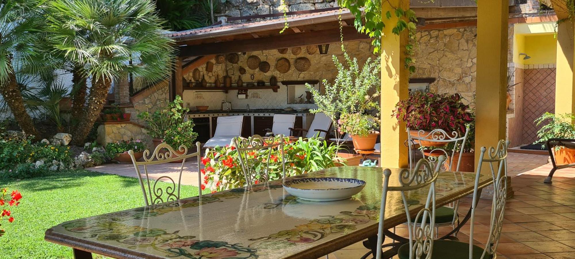 Villa Olga B&B ฟอร์เมีย ภายนอก รูปภาพ