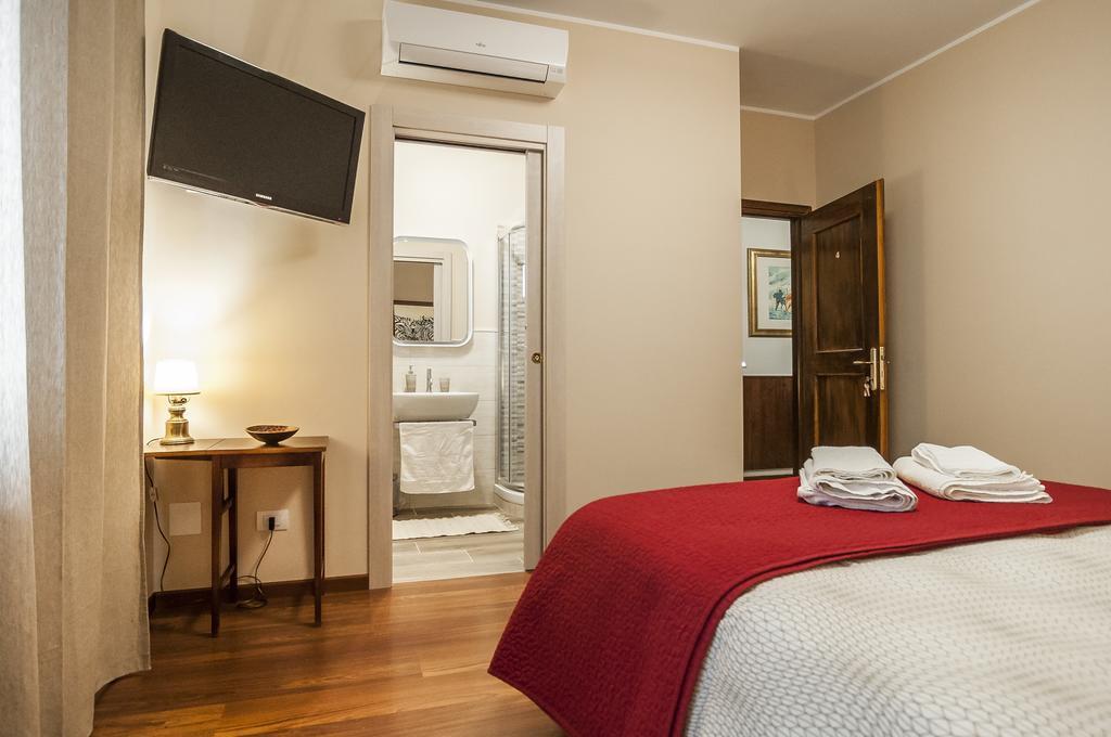 Villa Olga B&B ฟอร์เมีย ภายนอก รูปภาพ